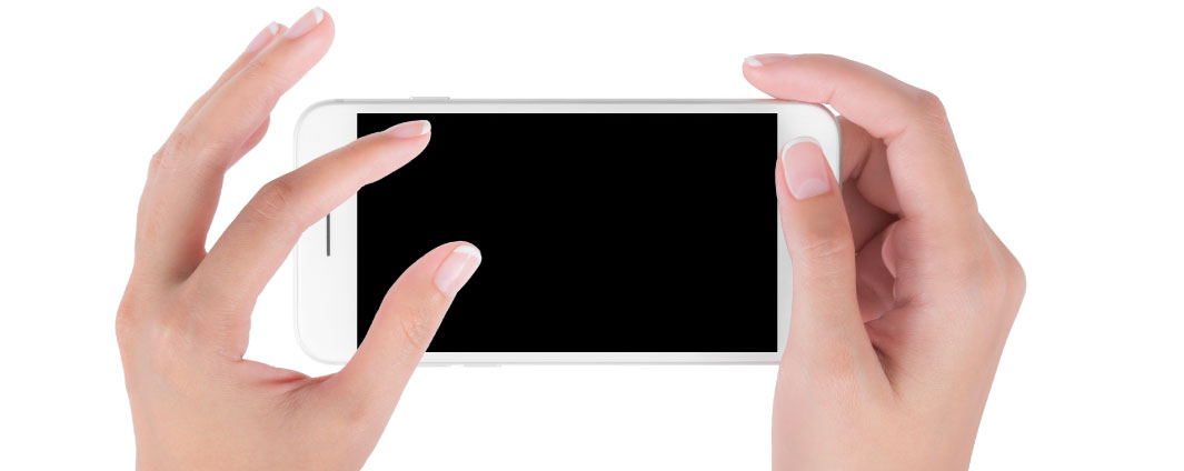 hands holding a cellphone